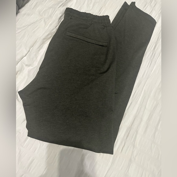 Vuori the ponto pant heathered olive Sweatpants - Picture 2 of 11